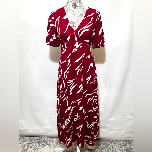 DONNA MORGAN Deep red abstract print open back maxi‎ dress size 4. - Picture 4 of 16